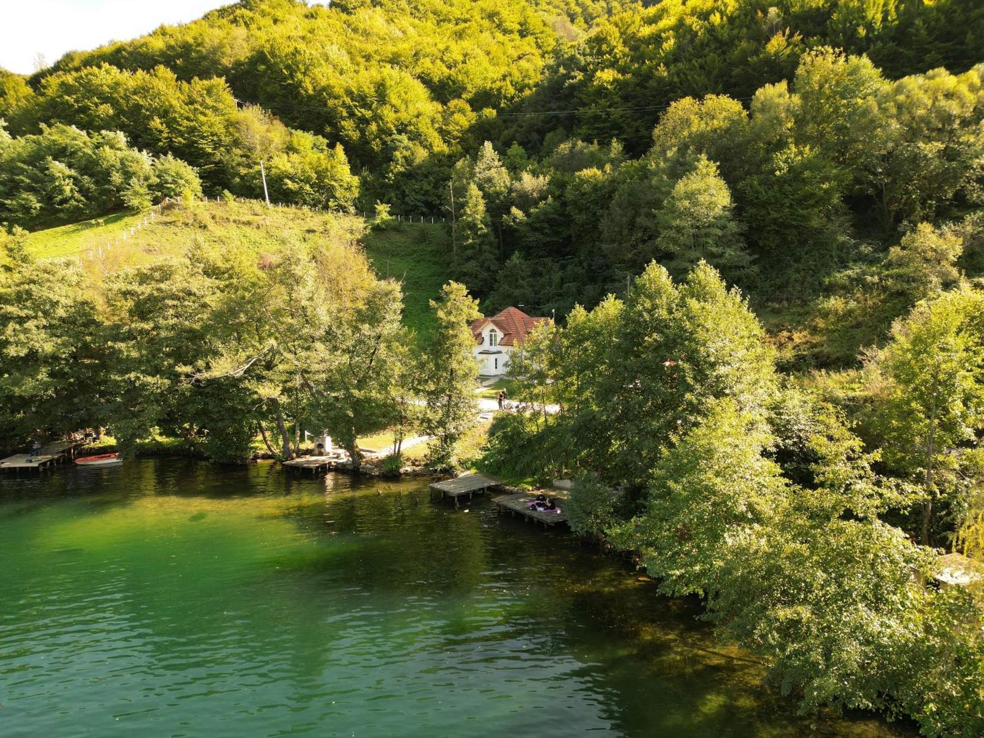 Вилла Cobras Plivsko Jezero, Яйце Экстерьер фото